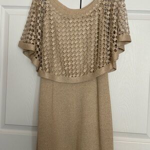 Elegant Gold Women's Dress